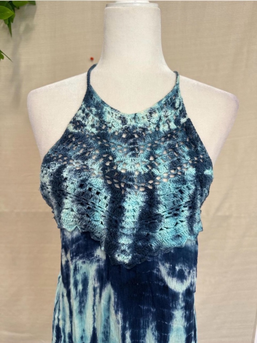 VIDA Teal & Navy Tie-Dye Halter Midi Dress with Smocked Bodice - Picture 2 of 6